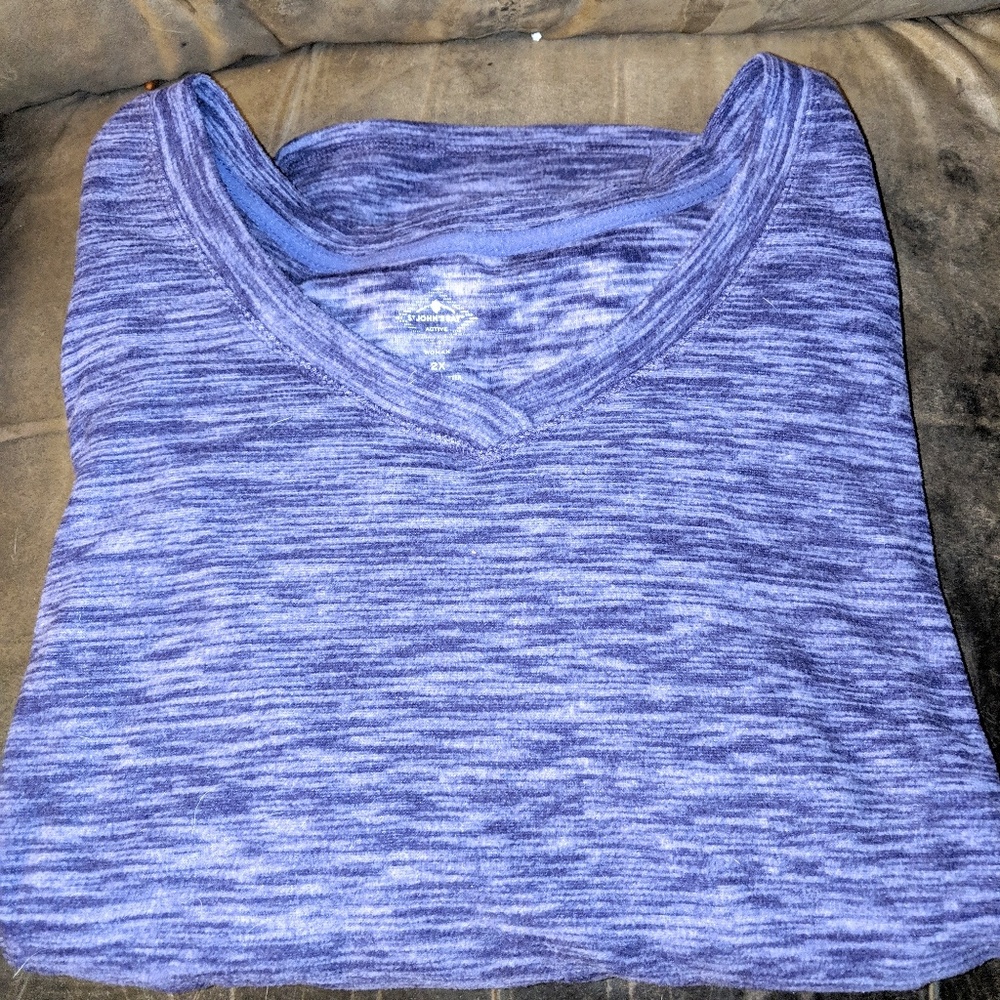 BNWOT 2X Long Sleeve St John's Bay V-Neck